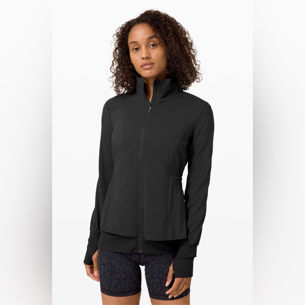 Lululemon Sights Seen Jacket
Black , Sz 2